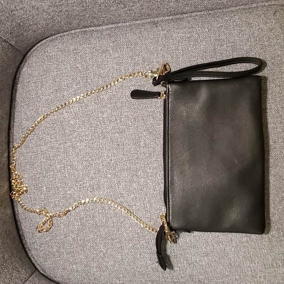 Black and White Colorblock Purse - Picture 2 of 3